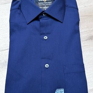 Mens Navy Van Heusen Button Down Dress Shirt Size Small 14-14 1/2
